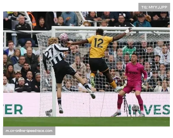 维萨伤缺影响纽卡斯尔锋线轮换，埃迪·豪倚重现有阵容