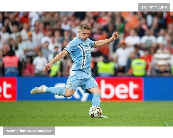 南特主力西芒加盟巴黎FC，转会费700万欧创纪录